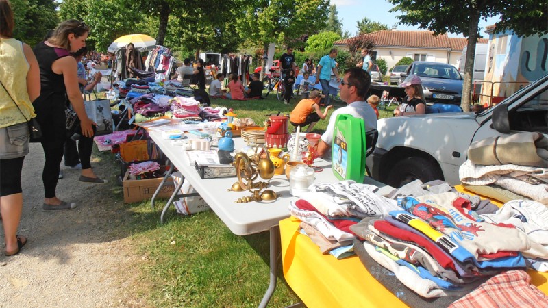 brocante-vide-grenier-2013-2