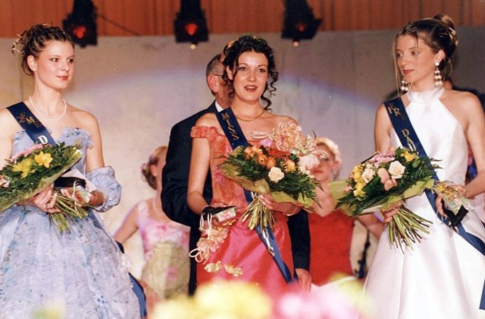 2001-ELECTION-DE-MISS-PAYS-DES-BUIS-AVEC-TAHITI-SHOW-2